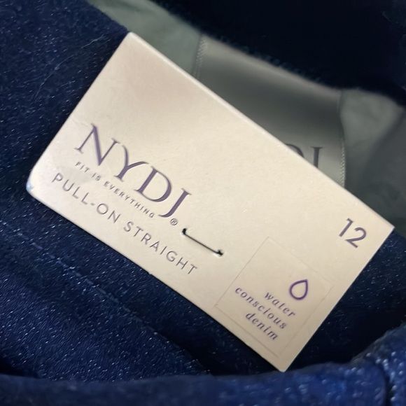 NYDJ pull on straight jeans dark wash - Picture 8 of 16